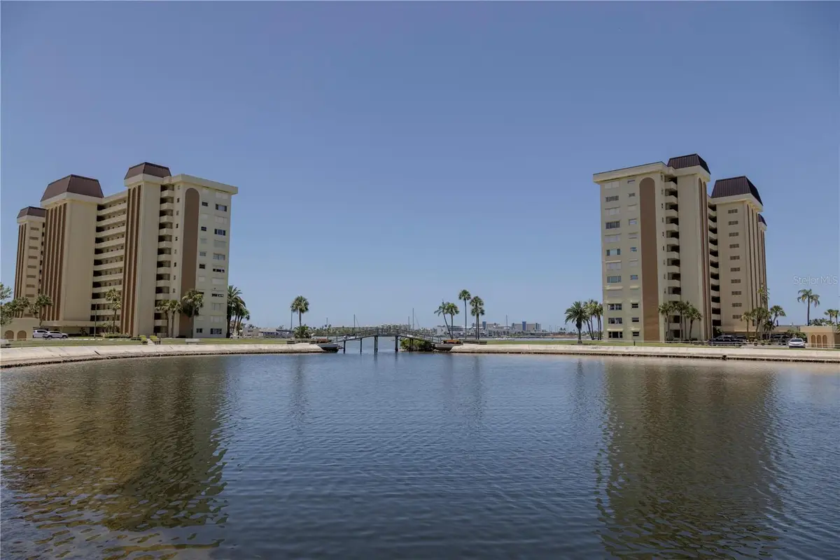 4525 Cove Circle #1107, Saint Petersburg, FL 33708 - #1