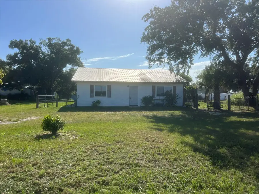6586 NE Moore Avenue, Arcadia, FL 34266 - #2