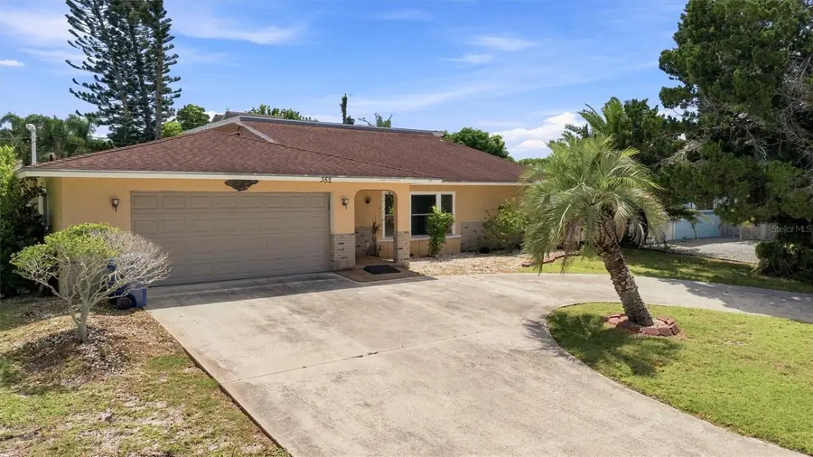 352 Lake Road, Venice, FL 34293 - #3