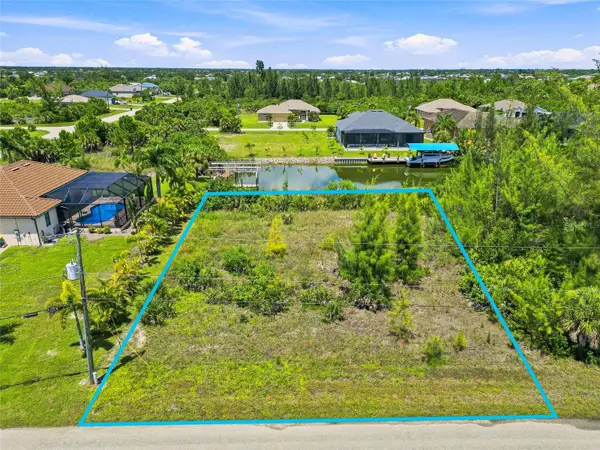 10462 Poughkeepsie Circle, PORT CHARLOTTE, FL 33981