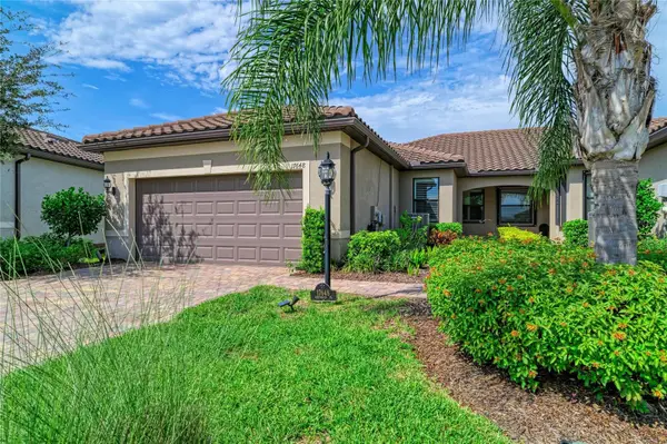 17648 Northwood Place, LAKEWOOD RANCH, FL 34202