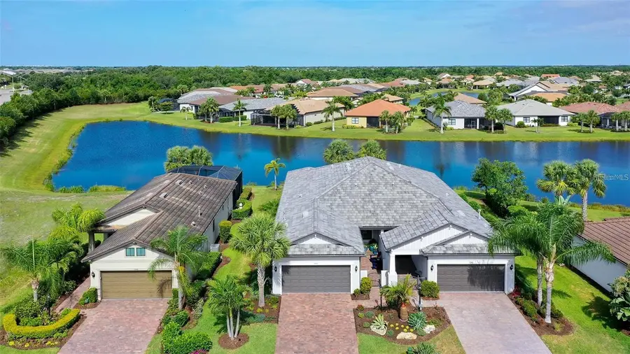 7636 Kirkland Cove, Lakewood Ranch, FL 34202 - #2