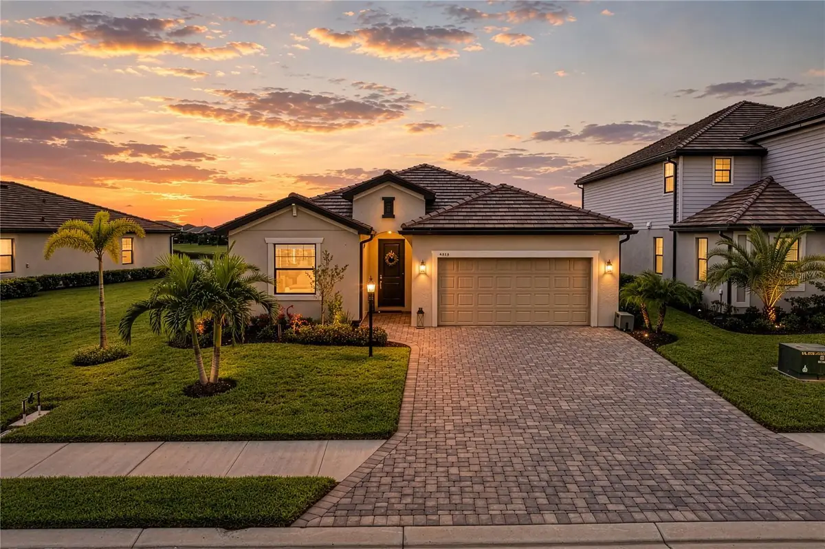 5212 Blue Crush Street, Bradenton, FL 34211 - #1