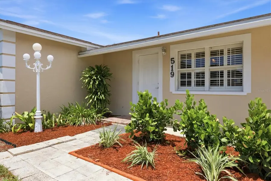 519 65th Avenue W, Bradenton, FL 34207 - #2