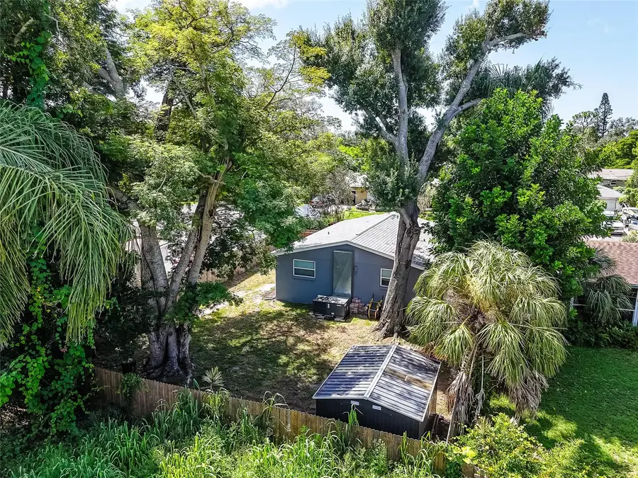 2951 Edgewood Lane, Sarasota, FL 34231 - #2