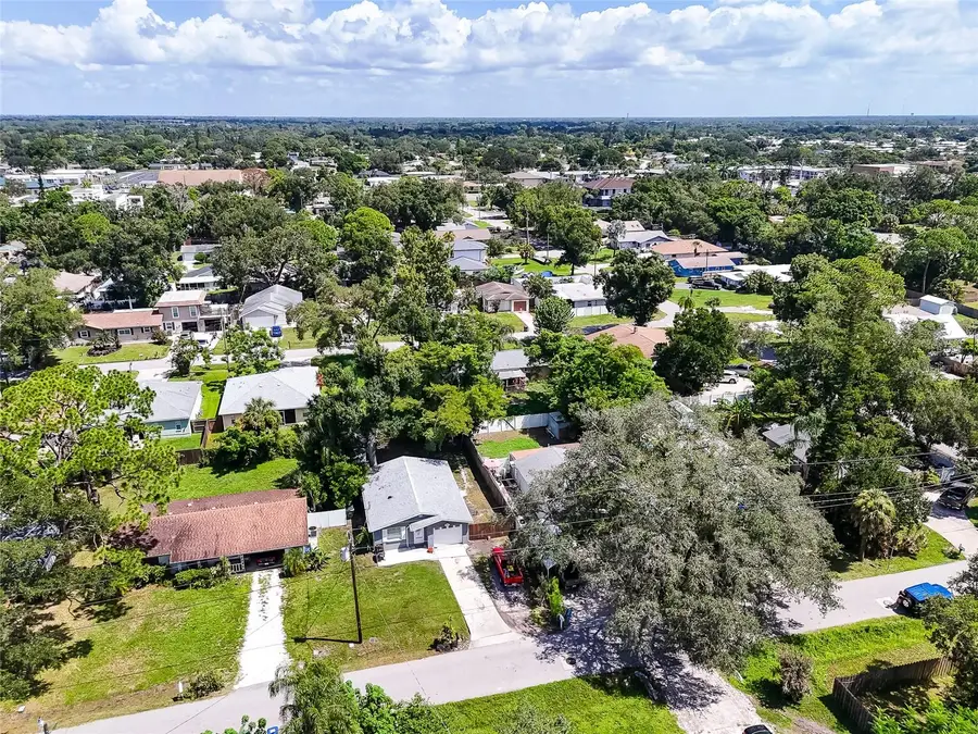 2951 Edgewood Lane, Sarasota, FL 34231 - #3