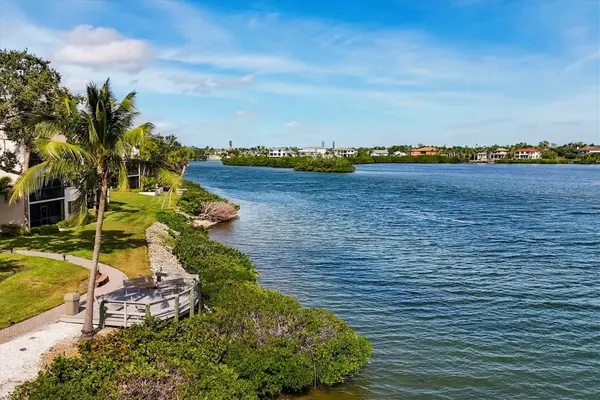 1900 Cove Ii Place #127, SARASOTA, FL 34242