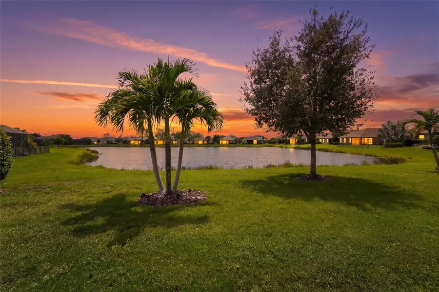 5353 Bentgrass Way, Lakewood Ranch, FL 34211 - #2