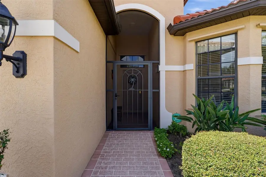 8155 Stirling Falls Circle, Sarasota, FL 34243 - #3