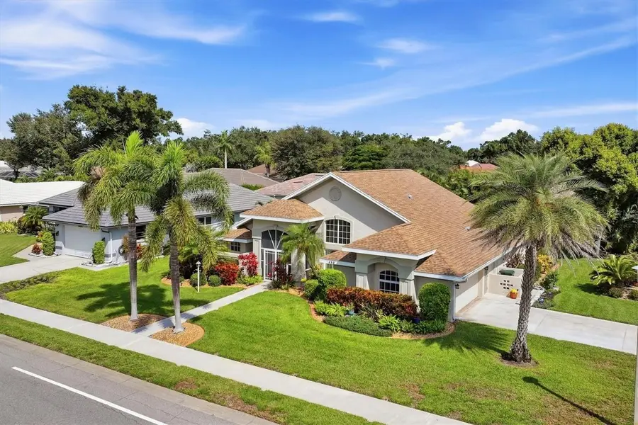 450 Lake Of The Woods Drive, Venice, FL 34293 - #2