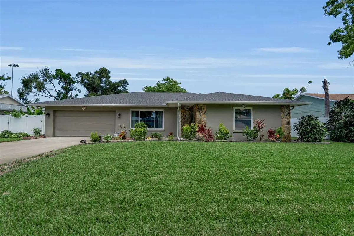 5210 36th Avenue Circle W, Bradenton, FL 34209 - #1