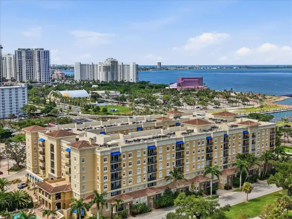 1064 N Tamiami Trail #1206, SARASOTA, FL 34236