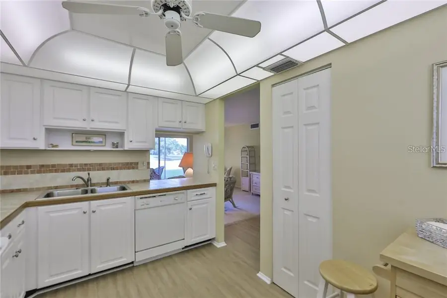 3680 Ironwood Circle #105L, Bradenton, FL 34209 - #3