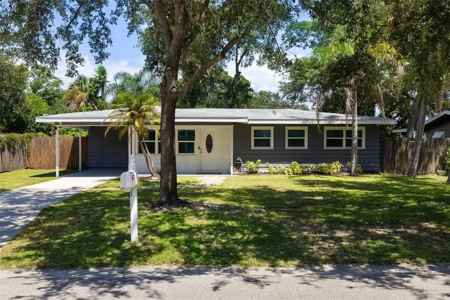 3169 Alta Vista Street, Sarasota, FL 34237 - #2