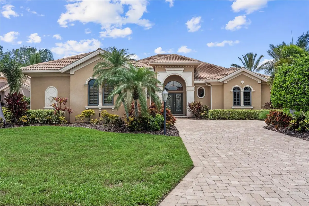 7058 Vilamoura Place, Lakewood Ranch, FL 34202 - #1