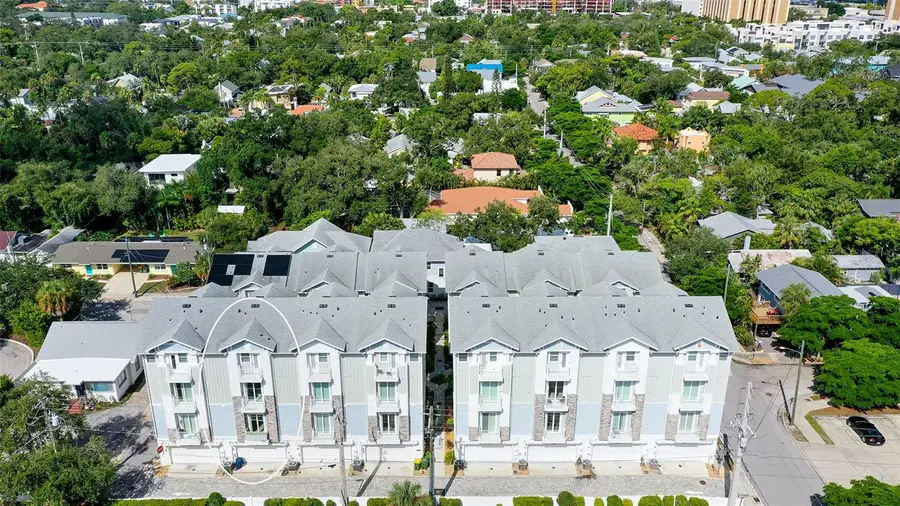 516 Laurel Park Drive, Sarasota, FL 34236 - #2