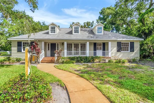 1585 South Drive, SARASOTA, FL 34239