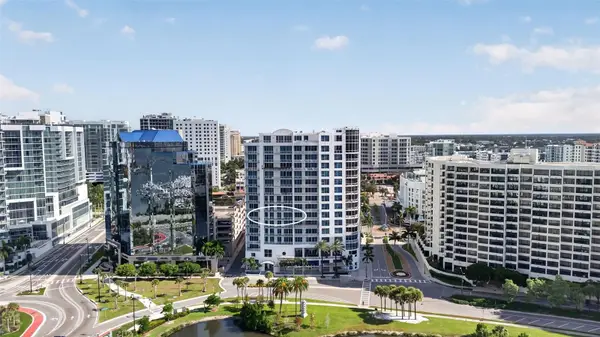 1233 N Gulfstream Avenue #401, SARASOTA, FL 34236