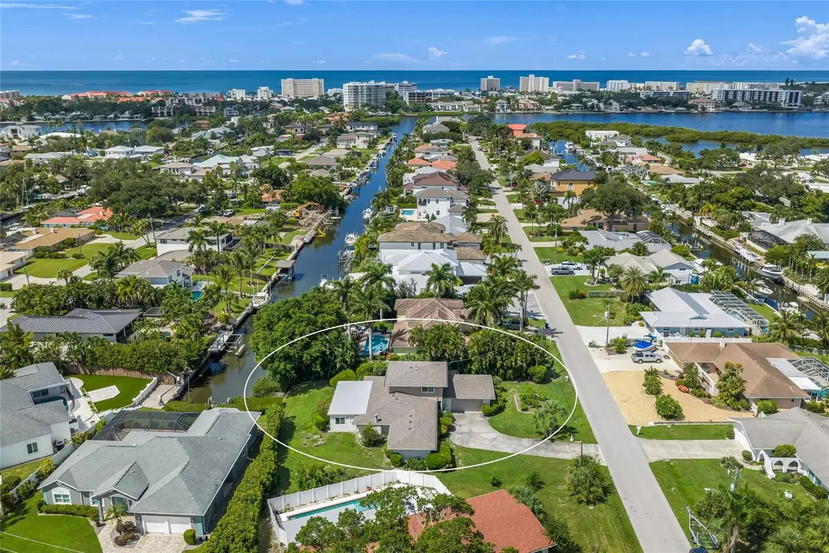 1820 Stanford Lane, Sarasota, FL 34231 - #1