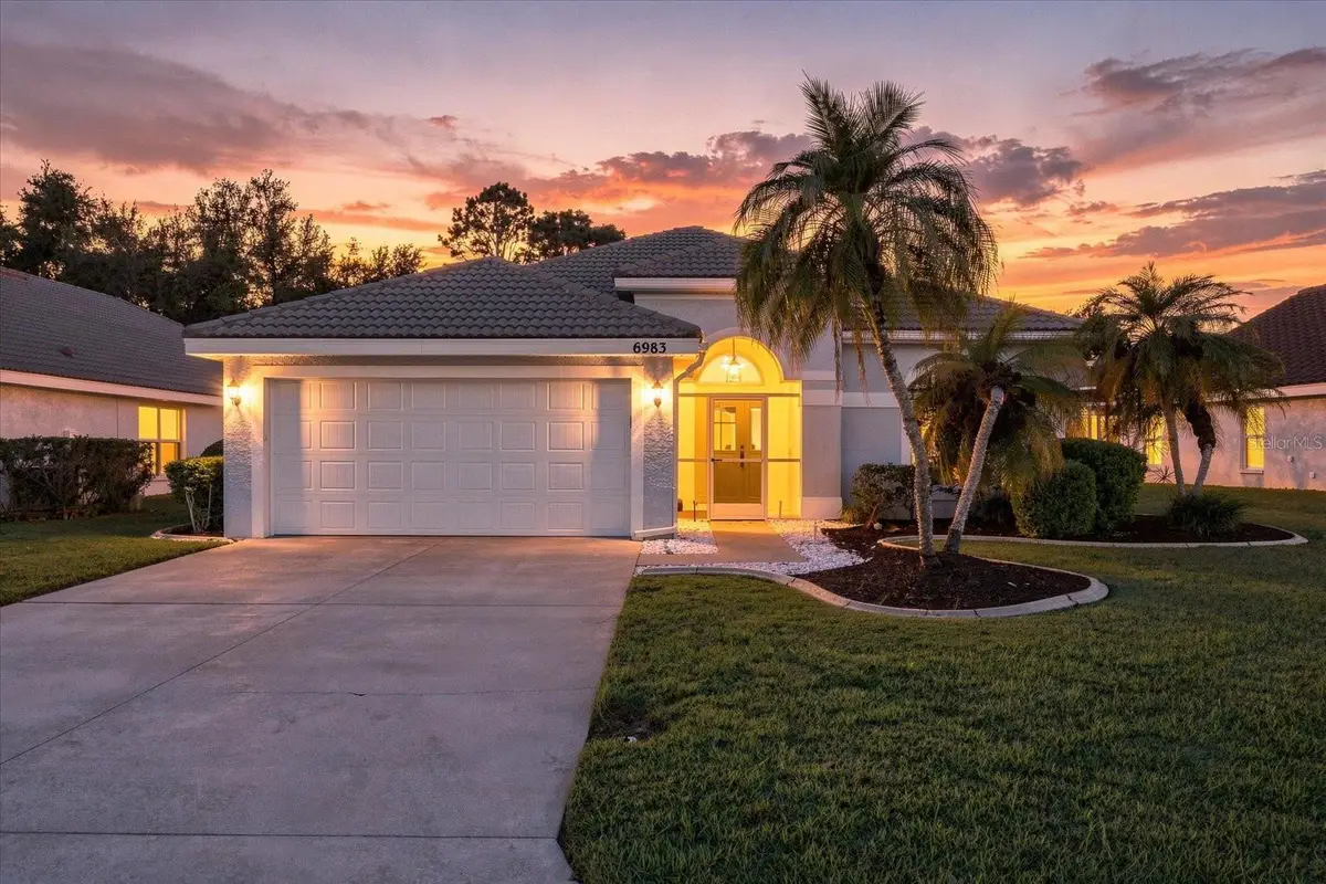 6983 Superior Street Circle, Sarasota, FL 34243 - #1