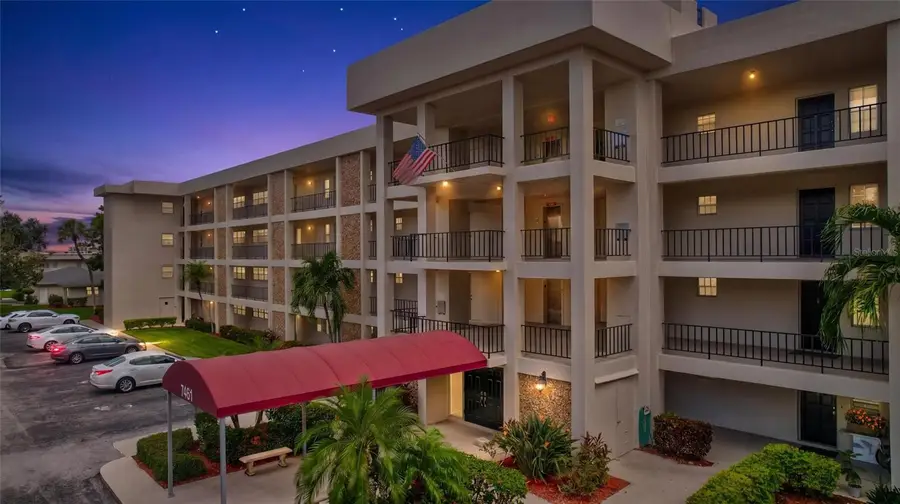 7461 W Country Club Drive N #408, Sarasota, FL 34243 - #2