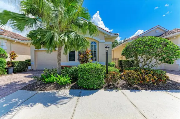 7751 33rd Street E, SARASOTA, FL 34243