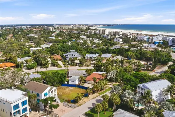 5375 Calle Florida, SARASOTA, FL 34242