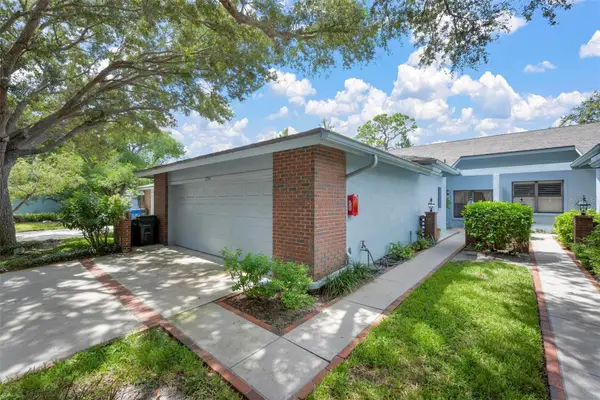 2794 Moss Oak Drive #2, SARASOTA, FL 34231