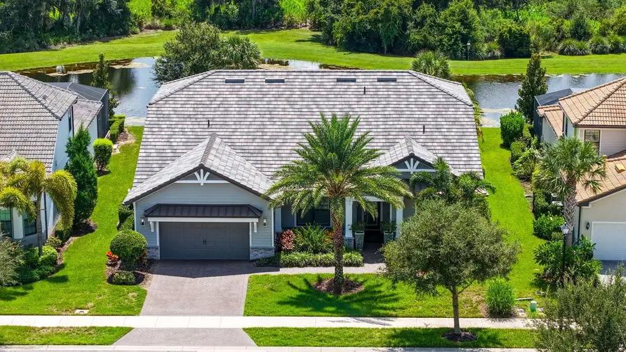 7997 Grande Shores Drive, Lakewood Ranch, FL 34240 - #2