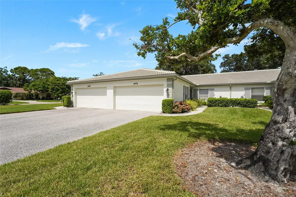 3032 Ringwood Meadow #17, Sarasota, FL 34235 - #1