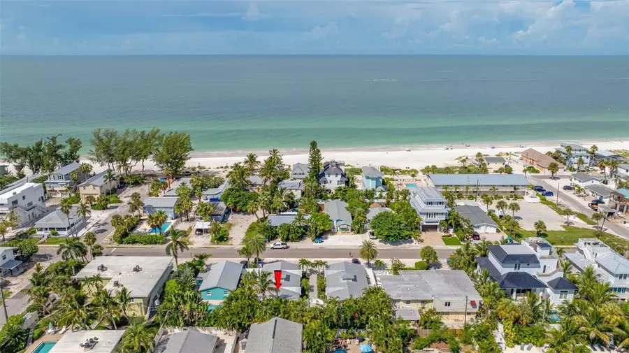 3007 Avenue E #B, Bradenton Beach, FL 34217 - #2