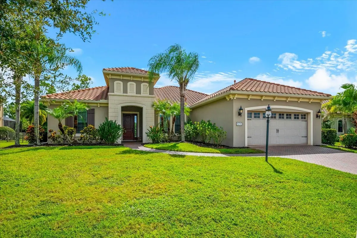 8256 Larkspur Circle, Sarasota, FL 34241 - #1