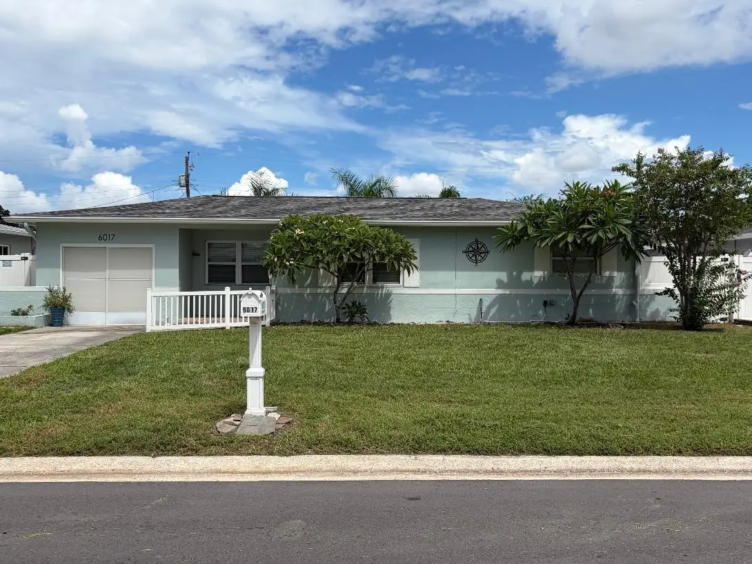 6017 43rd Avenue N, Saint Petersburg, FL 33709 - #1