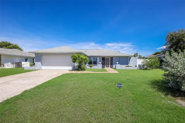 6910 18th Avenue W, BRADENTON, FL 34209