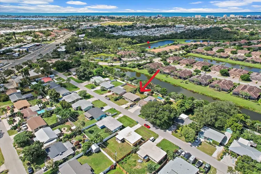 5932 Richard Place, Sarasota, FL 34231 - #3