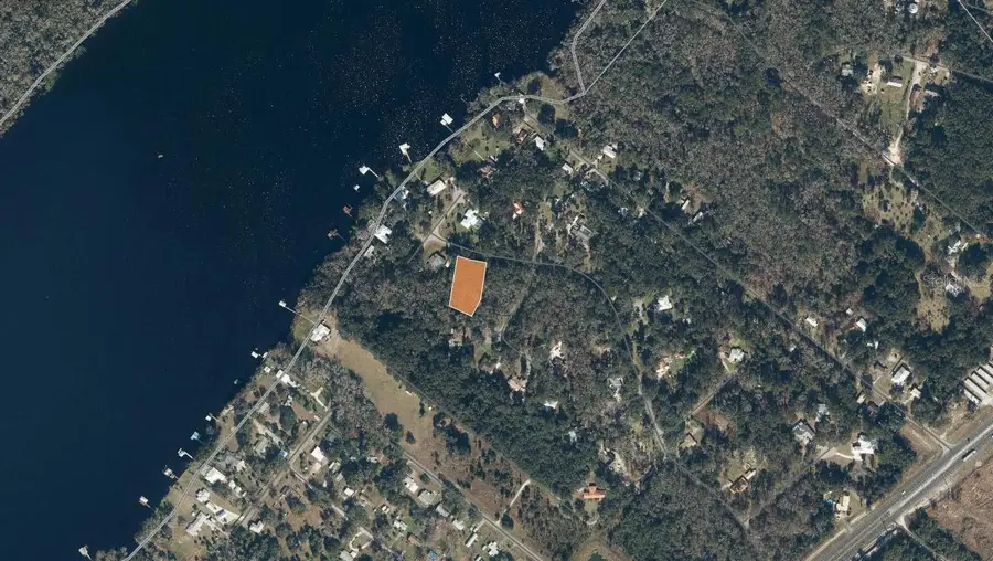 203 Spring Creek Drive, San Mateo, FL 32187 - #2