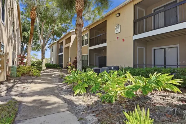 4053 Crockers Lake Boulevard #14, SARASOTA, FL 34238