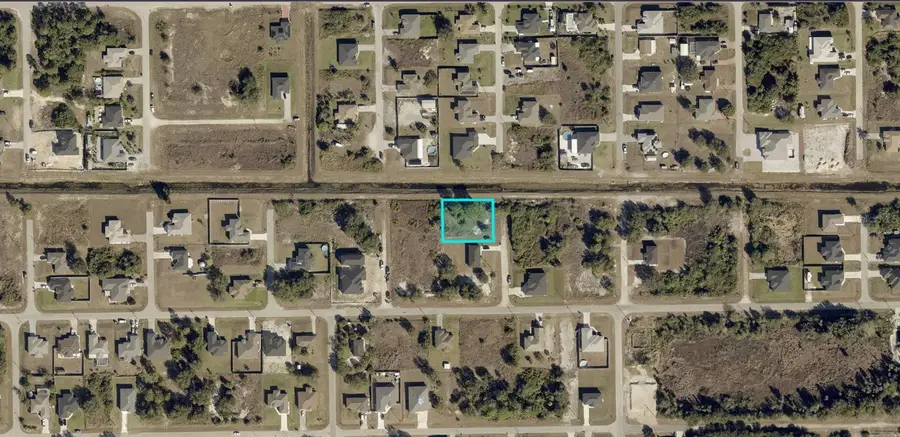 4700 Flora Avenue S, Lehigh Acres, FL 33976 - #2
