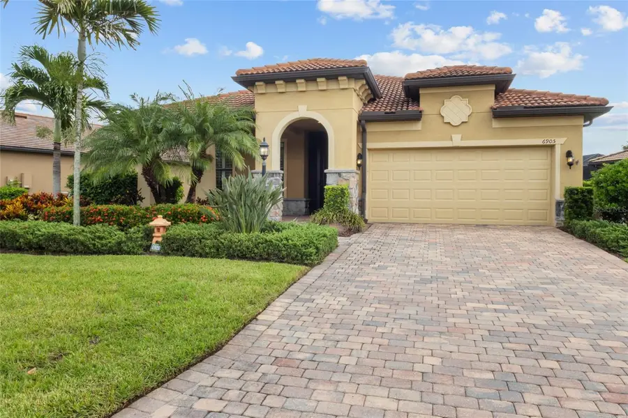 6905 Gosport Cove, Lakewood Ranch, FL 34202 - #2