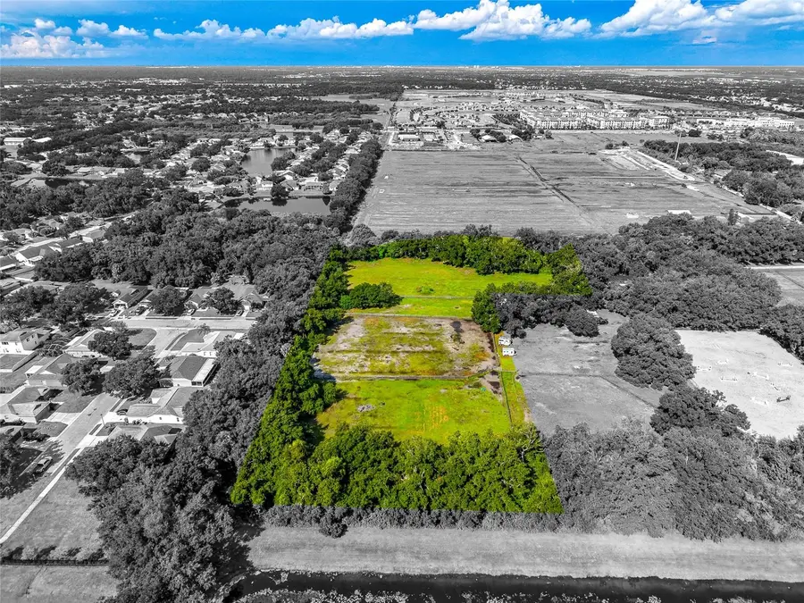 2nd Avenue Ne, Bradenton, FL 34212 - #3