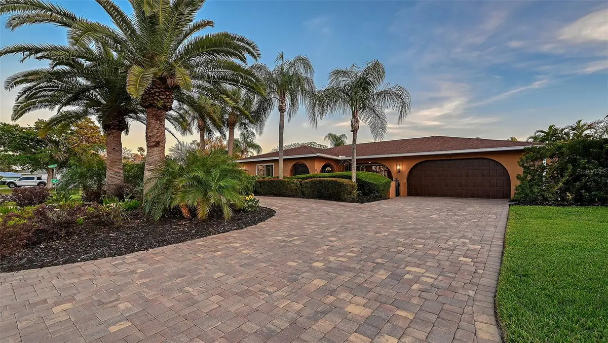 7137 Westmoreland Drive, Sarasota, FL 34243 - #1