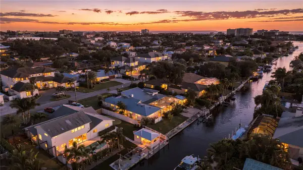 1741 Stanford Lane, SARASOTA, FL 34231