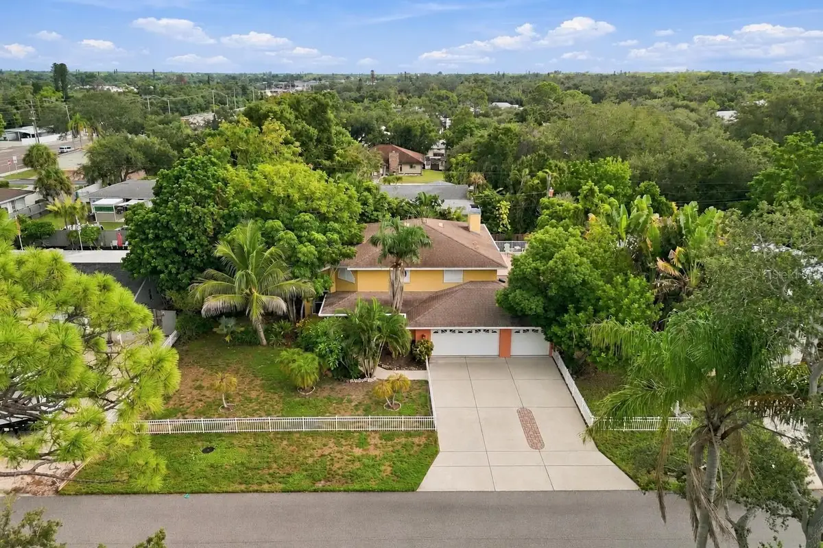 2429 Whippoorwill Circle, Sarasota, FL 34231 - #1