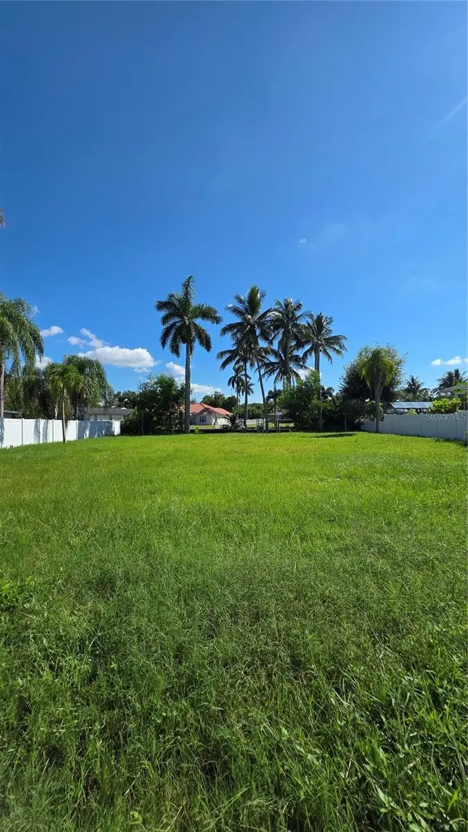 6915 9th Avenue Nw, Bradenton, FL 34209 - #3