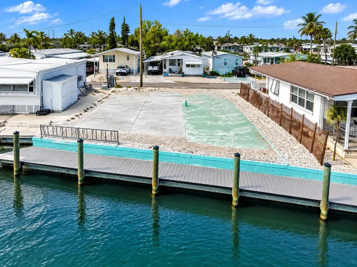6905 W Bayou Lane, Bradenton, FL 34207 - #1