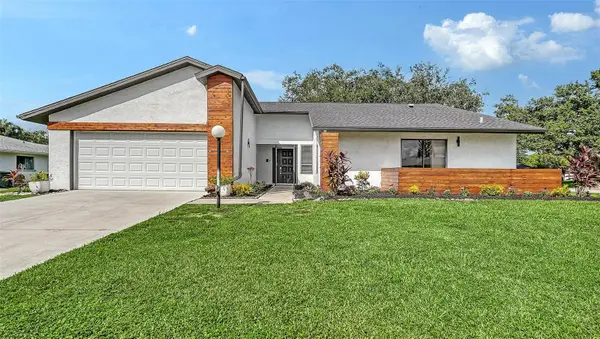 5744 Augusta Circle, SARASOTA, FL 34238