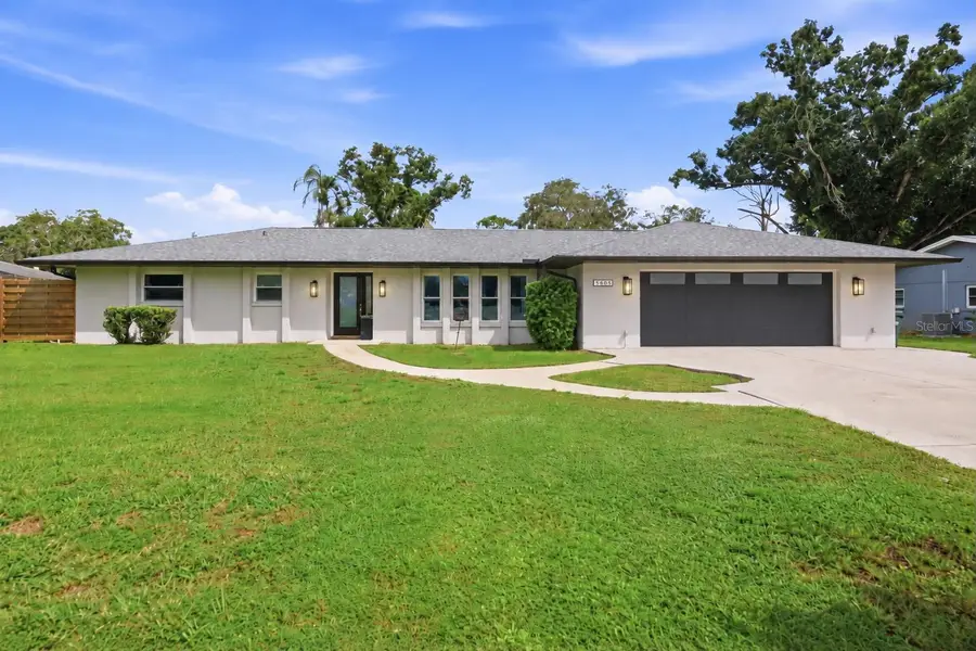 5605 Sawgrass Road, Sarasota, FL 34232 - #2