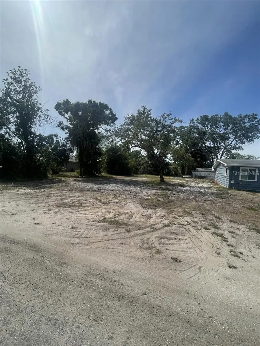 Jungle Way, Sarasota, FL 34243 - #1