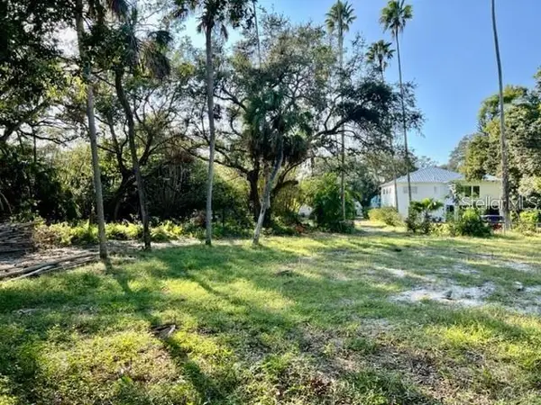 621 40th Street, SARASOTA, FL 34234