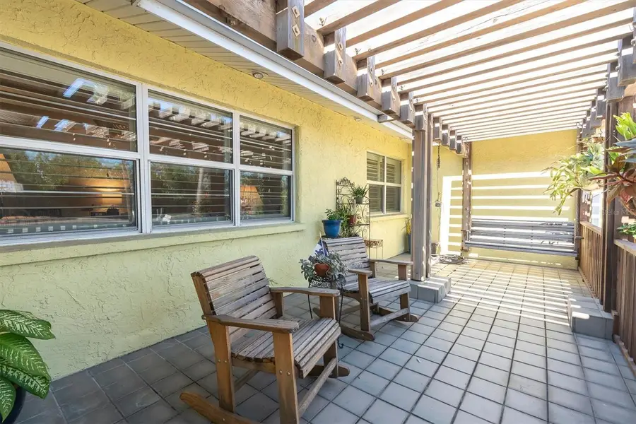 7106 Palm Drive, Holmes Beach, FL 34217 - #2